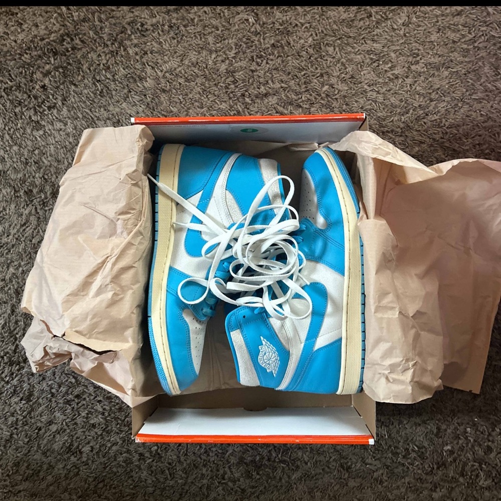 2025 Air Jordan 1 Retro High OG 'UNC Reimagined' Size 14 Used With Box